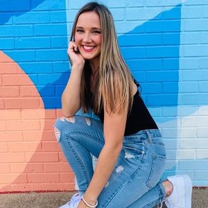 Meet your Posher, Riley